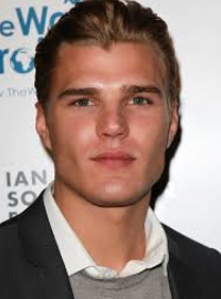 Chris Zylka