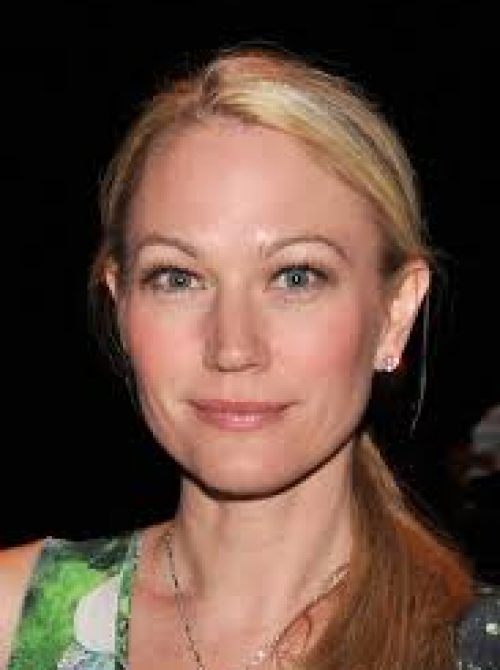 Sarah Wynter