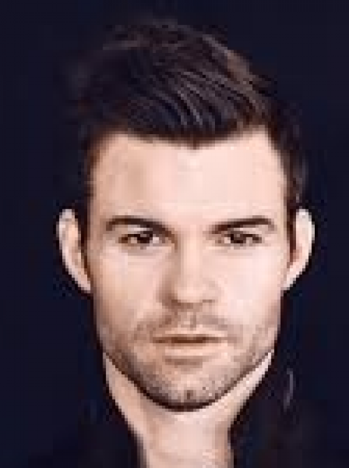 Daniel Gillies