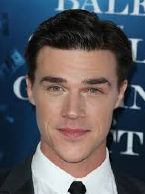 Finn Wittrock